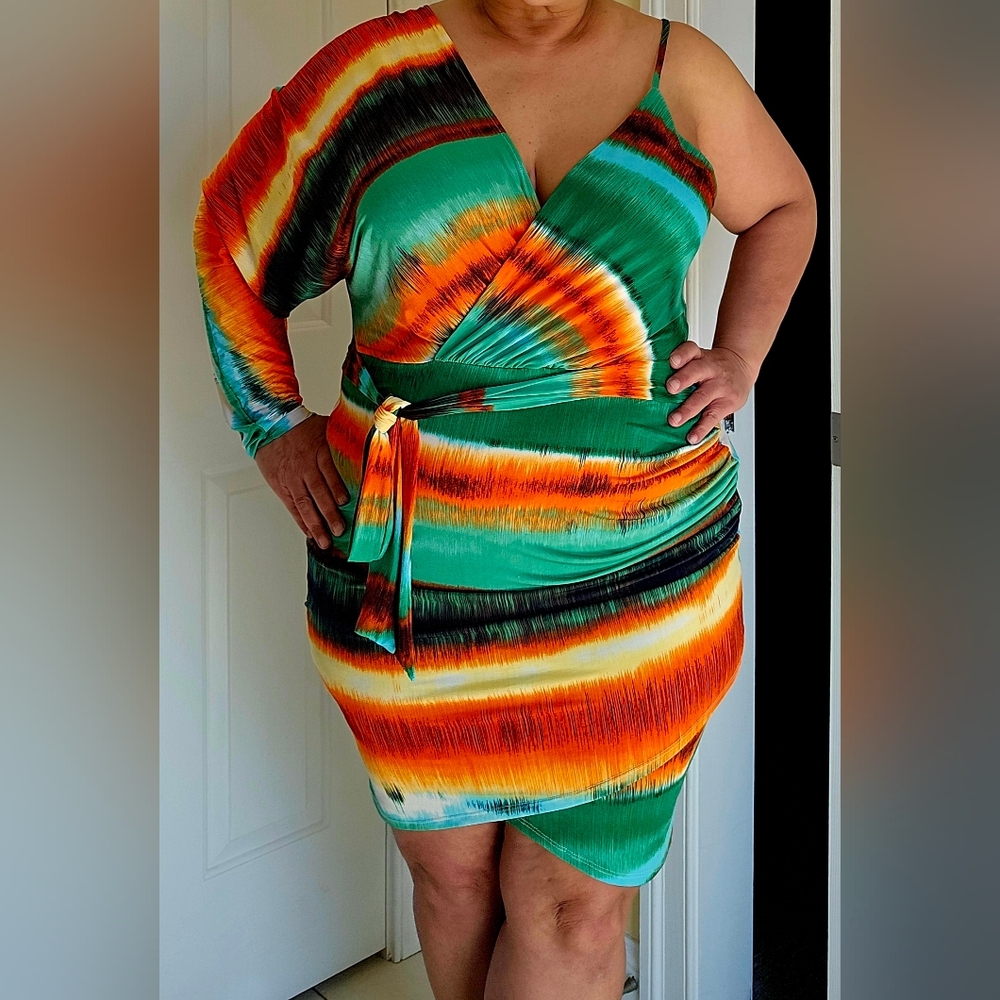 NWOT unique style multi-colored dress size 3X